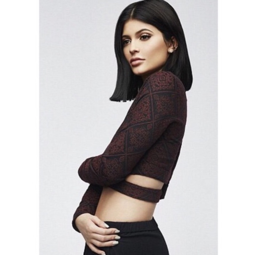 Kendall and Kylie long sleeve - Picture 2 of 11